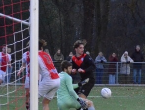 Sportclub Rijssen en EMOS delen de punten
