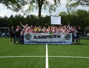 Eenmaal zullen wij de kampioenen zijn.