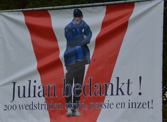 Afscheid hoofdtrainer Julian op den Dries