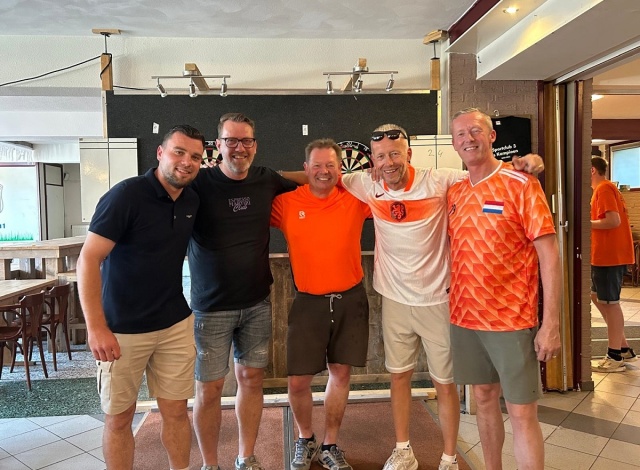 Gebroeders Paalman winnen zomer-editie darts bij Sportclub
